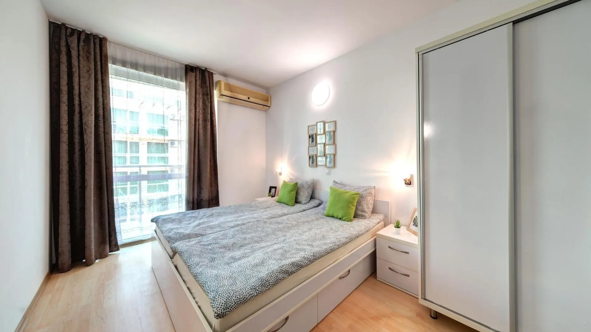 Holiday Apartment Sarafovo, Fresh Studio Clara Burgas 0*,