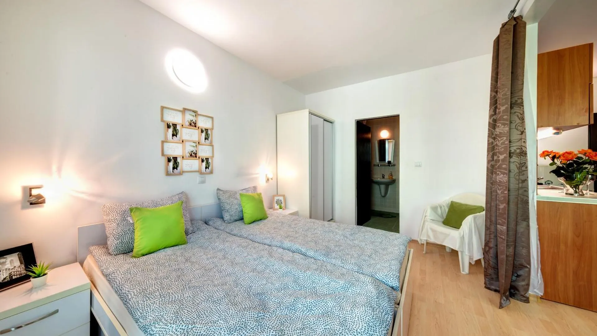 Holiday Apartment Sarafovo, Fresh Studio Clara Burgas Bułgaria