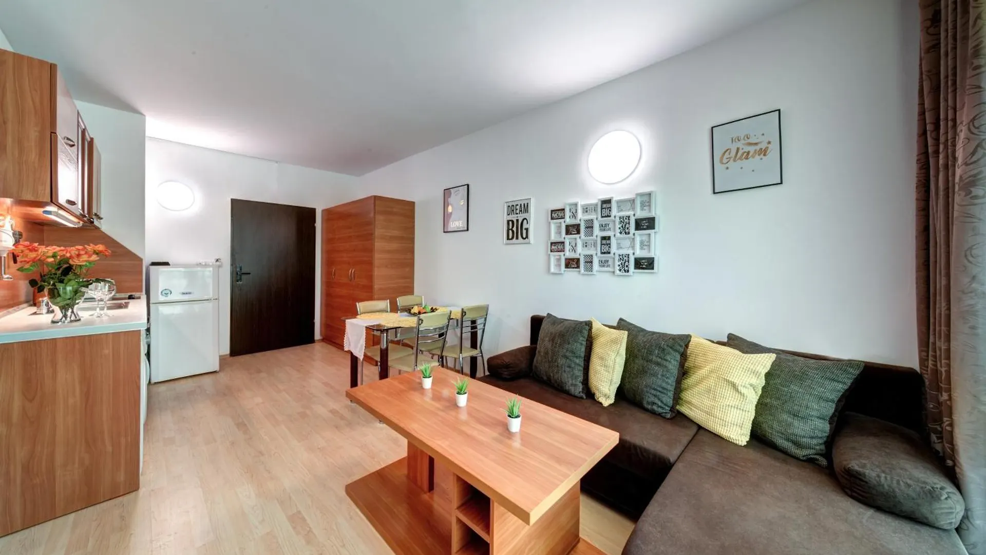 Holiday Apartment Sarafovo, Fresh Studio Clara Burgas